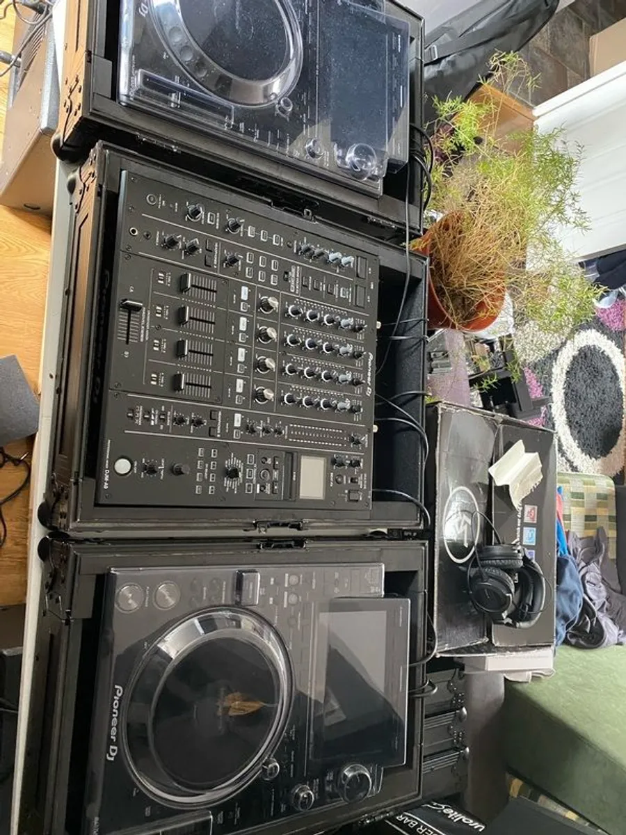 Cdj - Image 1