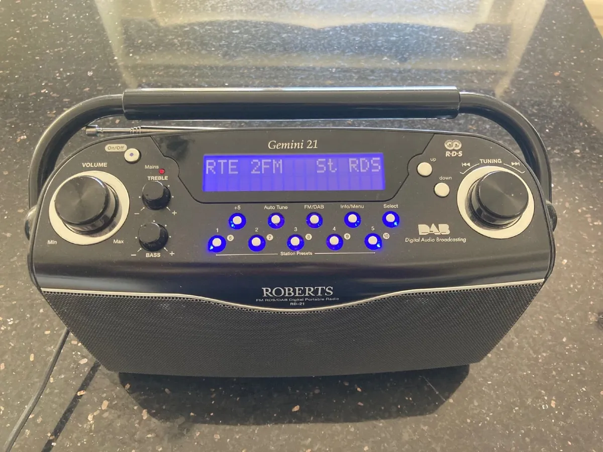 Digital DAB Radio Roberts - Image 1