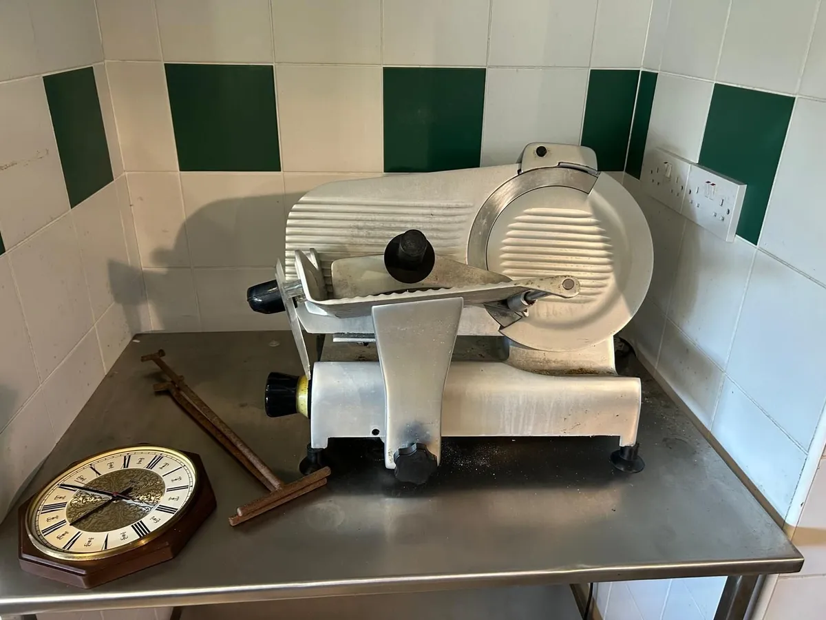 Shop Contents (Shelving, Fridges, Sink, Deli, Etc) - Image 4