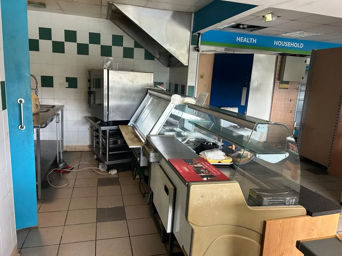 Shop Contents (Shelving, Fridges, Sink, Deli, Etc) - Image 3