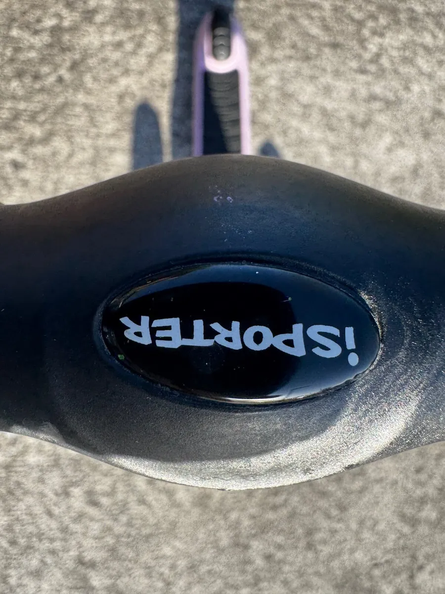 Boys and Girls Scooter - Image 1