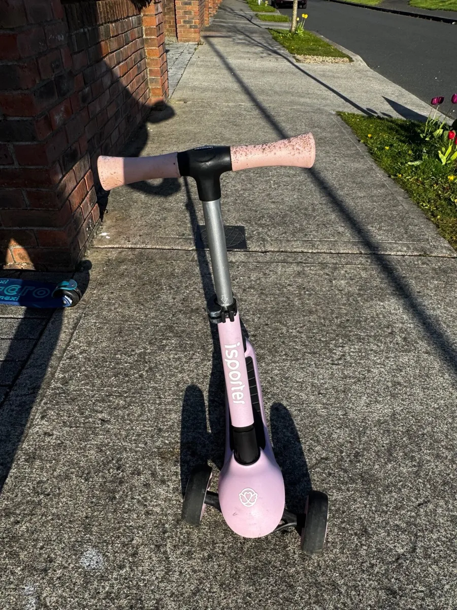 Boys and Girls Scooter - Image 2