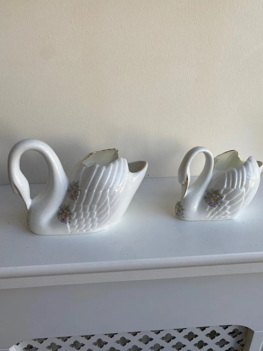 Royal Tara china swans