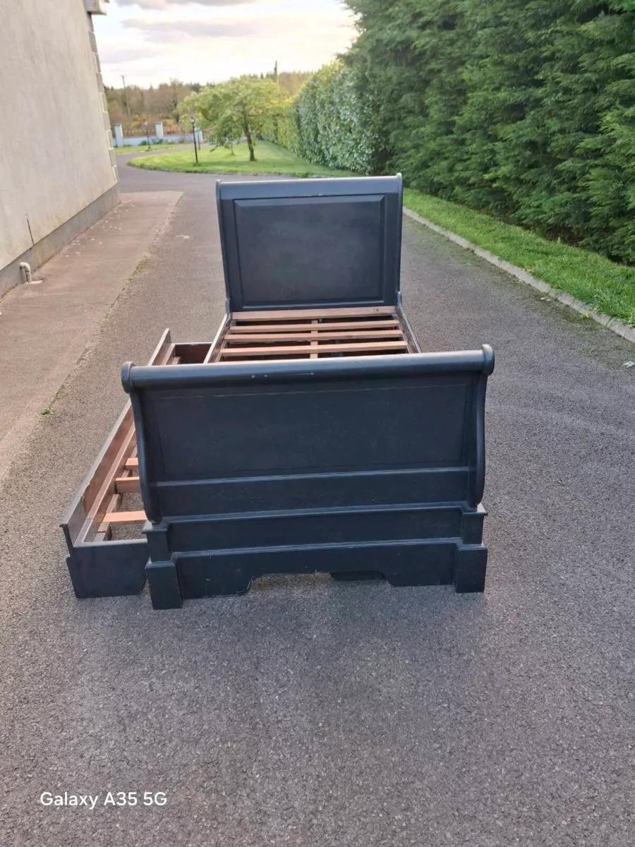 Sleigh bed - Image 2