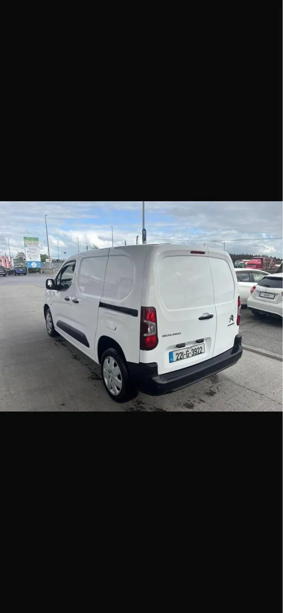 221 CITROEN BERLINGO - Image 2