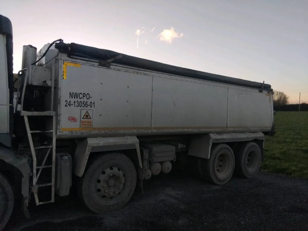 Volvo tipper body - Image 1