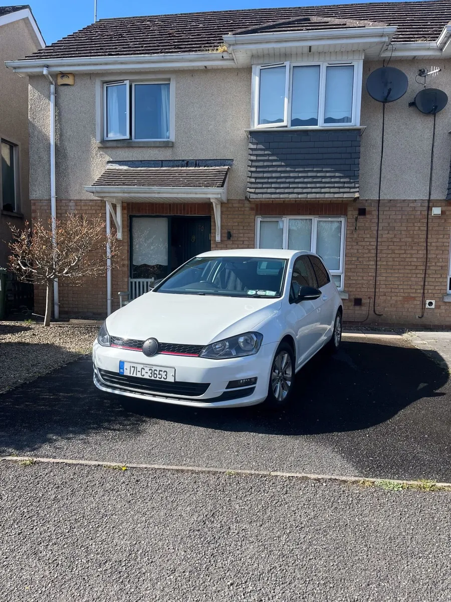 Volkswagen Golf Van 2017 - Image 1