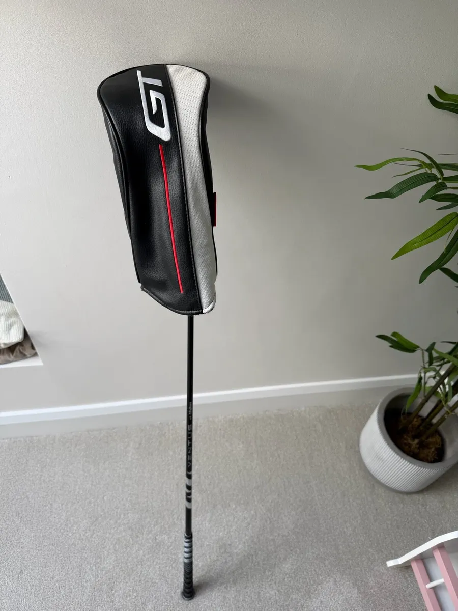 Titleist GT2 Driver - Velocore shaft - Image 1