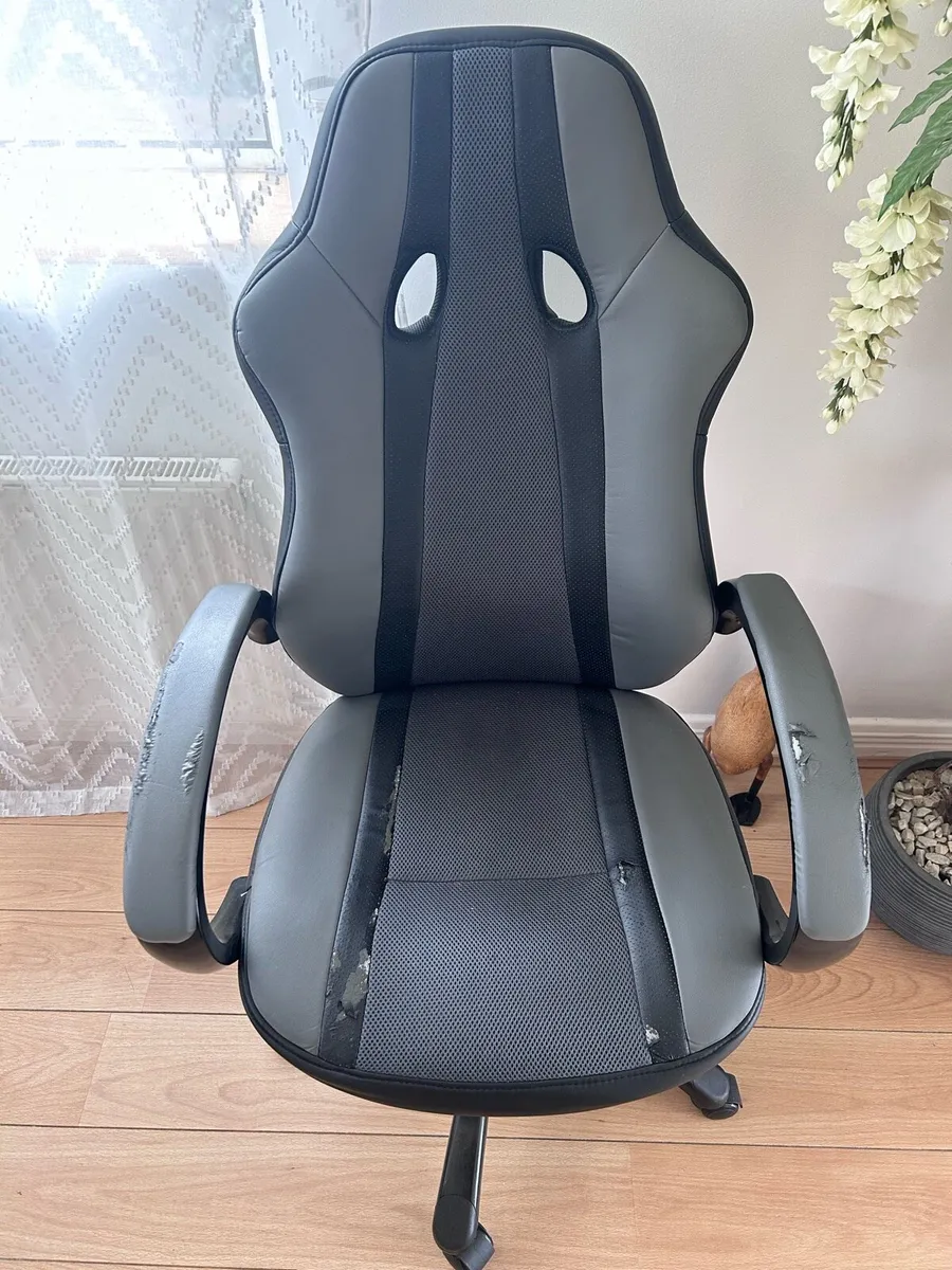 Gaming Chair