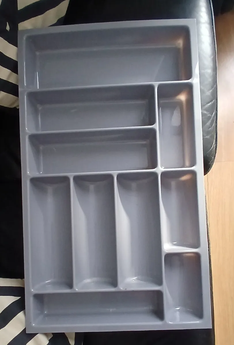 FREE Cutlery Tray for Drawer - Image 1