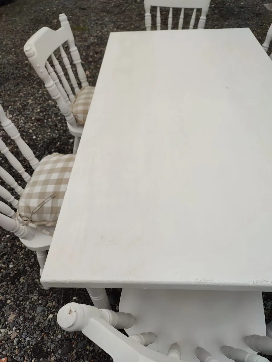 Painted Kitchen Table and 6 Chairs - Image 3