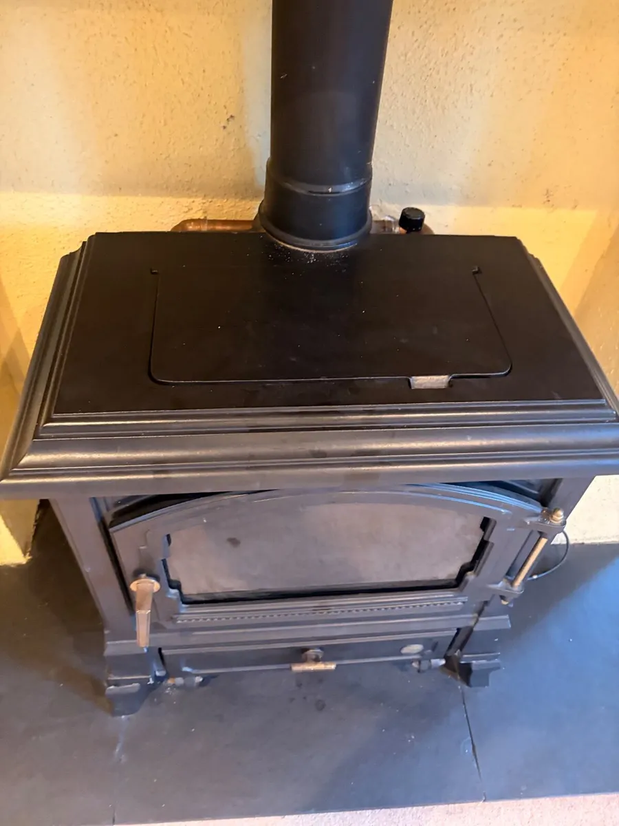Oil fired stove / boiler - Image 2