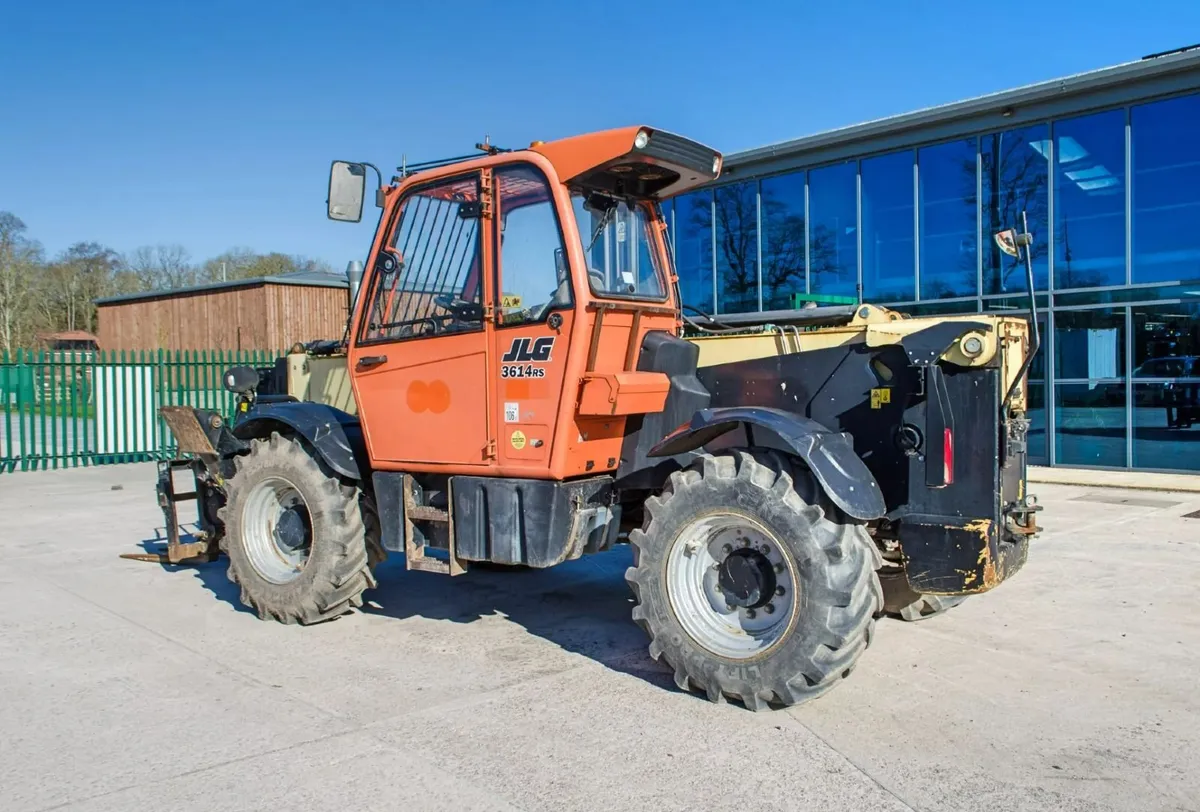 JLG 3614 R5 14 metre telescopic handler - Image 2