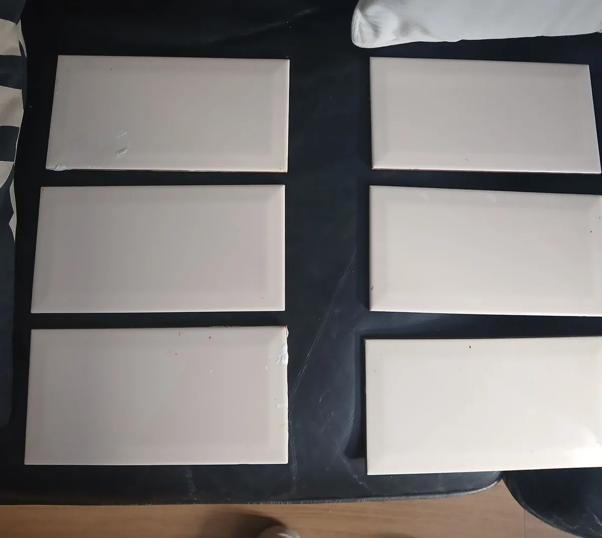 FREE Cream ceramic tiles - Image 2