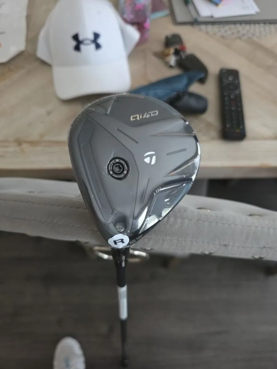 Taylormade 5 qi4d wood LH - Image 1