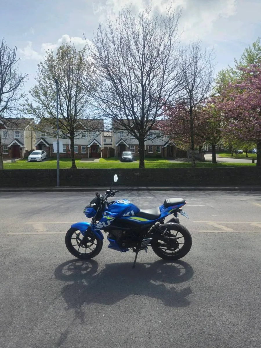 Suzuki GSX-S 125cc - Image 2