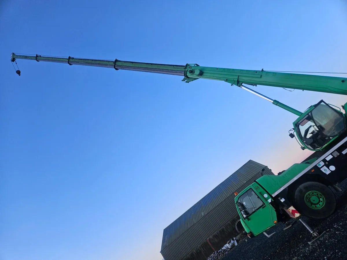 Mobile Crane - Image 1