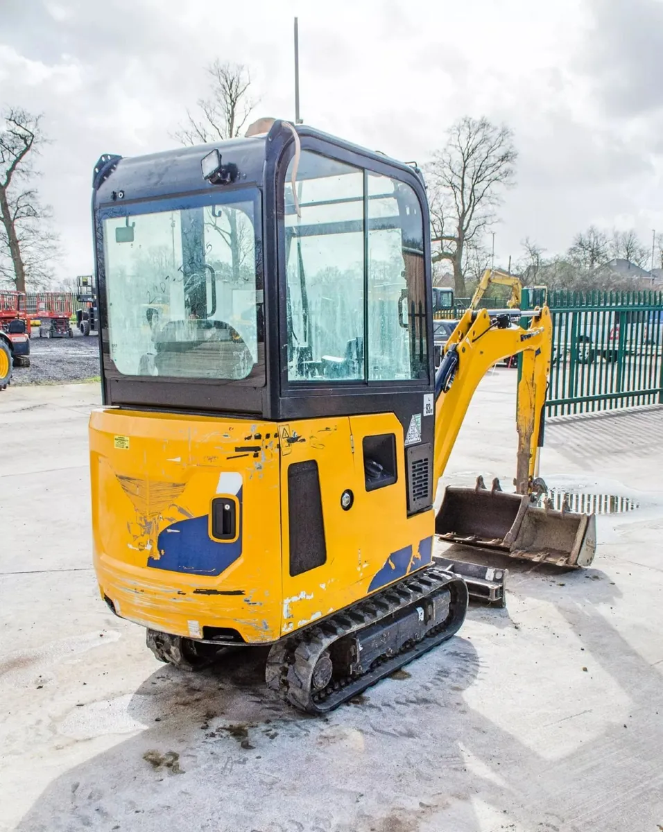 JCB 15C-1 1.5 tonne rubber tracked mini excavator - Image 3