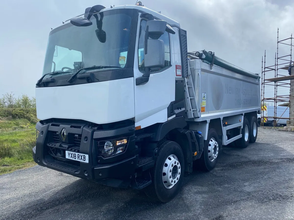 Renault k range tipper - Image 1