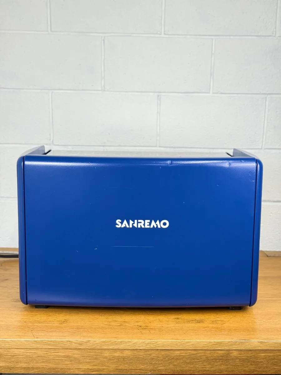 Sanremo commercial coffee barista machine, grinder - Image 4