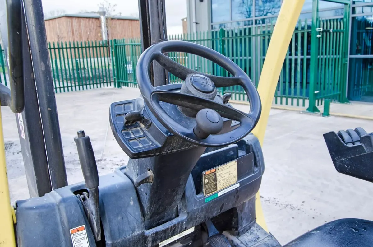 Hyster H2.5FT 2.5 tonne gas powered fork lift truc - Image 3