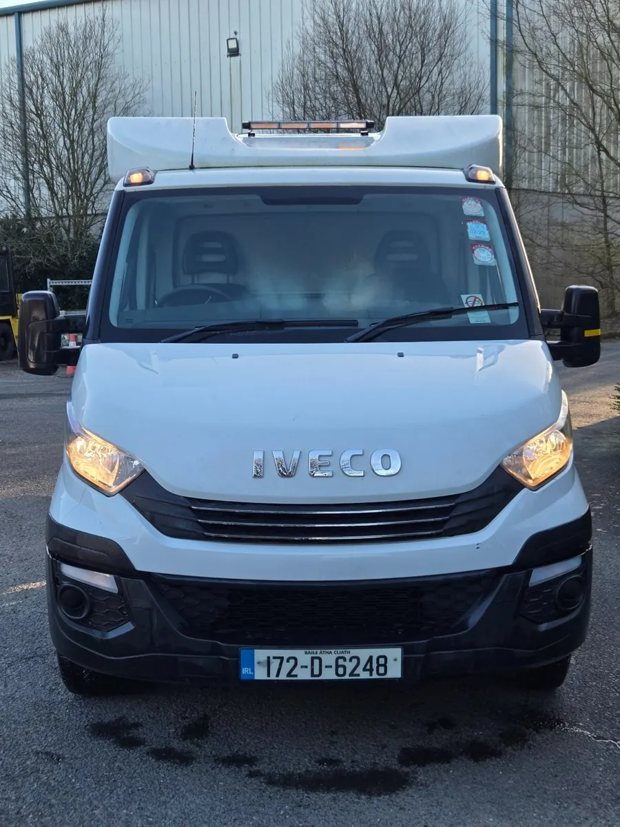 Iveco Daily 2017 ( new recovery body )LOW MILEAGE - Image 1