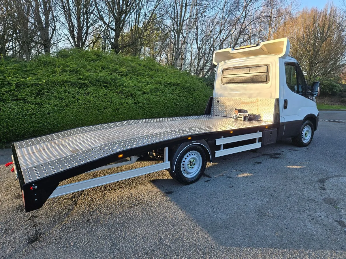 Iveco Daily 2017 ( new recovery body )LOW MILEAGE - Image 4