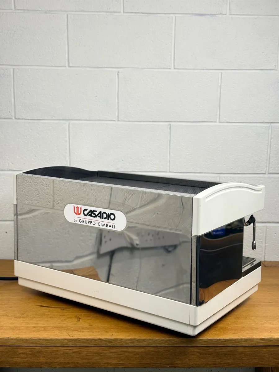 Casadio commercial coffee espresso machine - Image 2