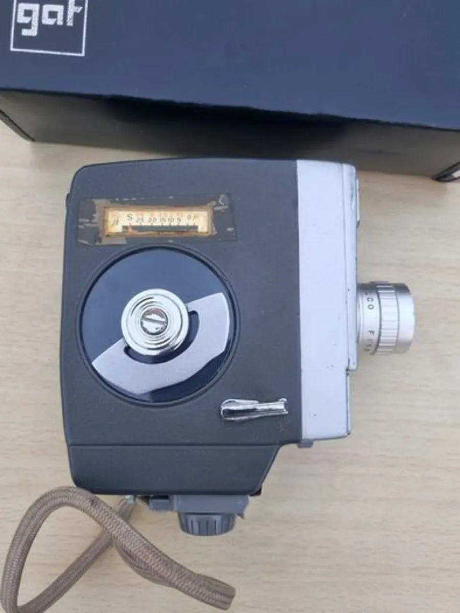 Vintage movie camera - Jelco Automatic 8 - Image 3