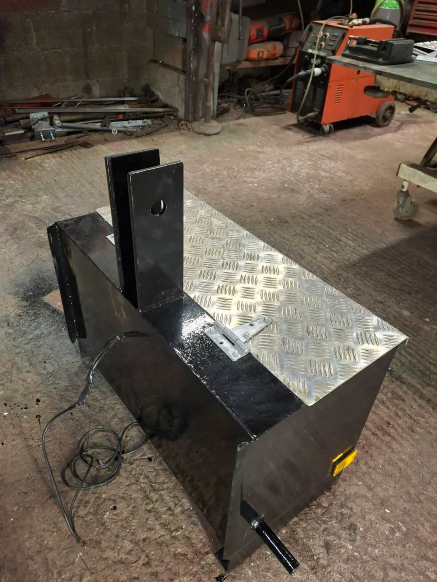 Tractor weight block and toolbox - Image 3
