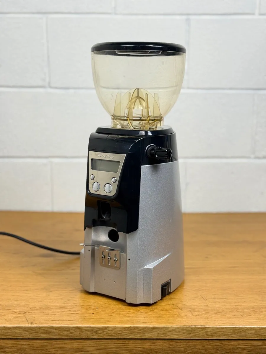 Casadio Commercial coffee grinder - Image 1
