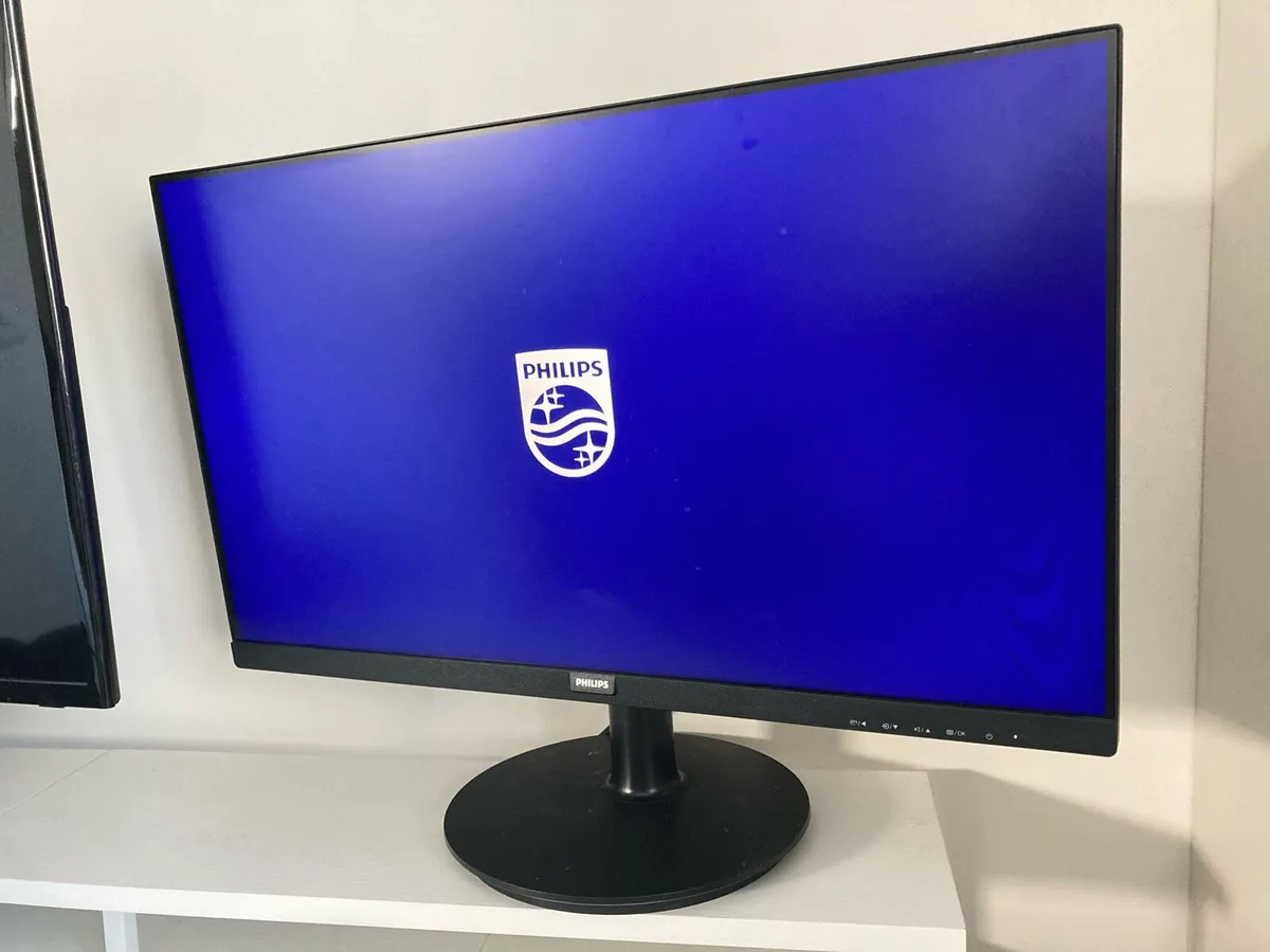 Philips 24” Full HD Monitor - Black - Image 1