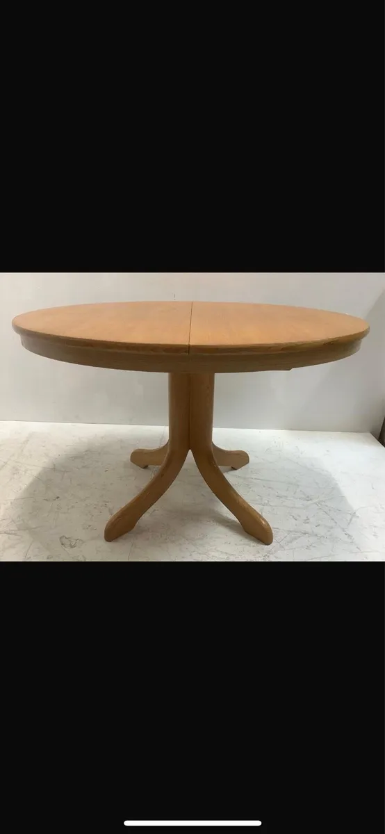 Extendable dining table - Image 2