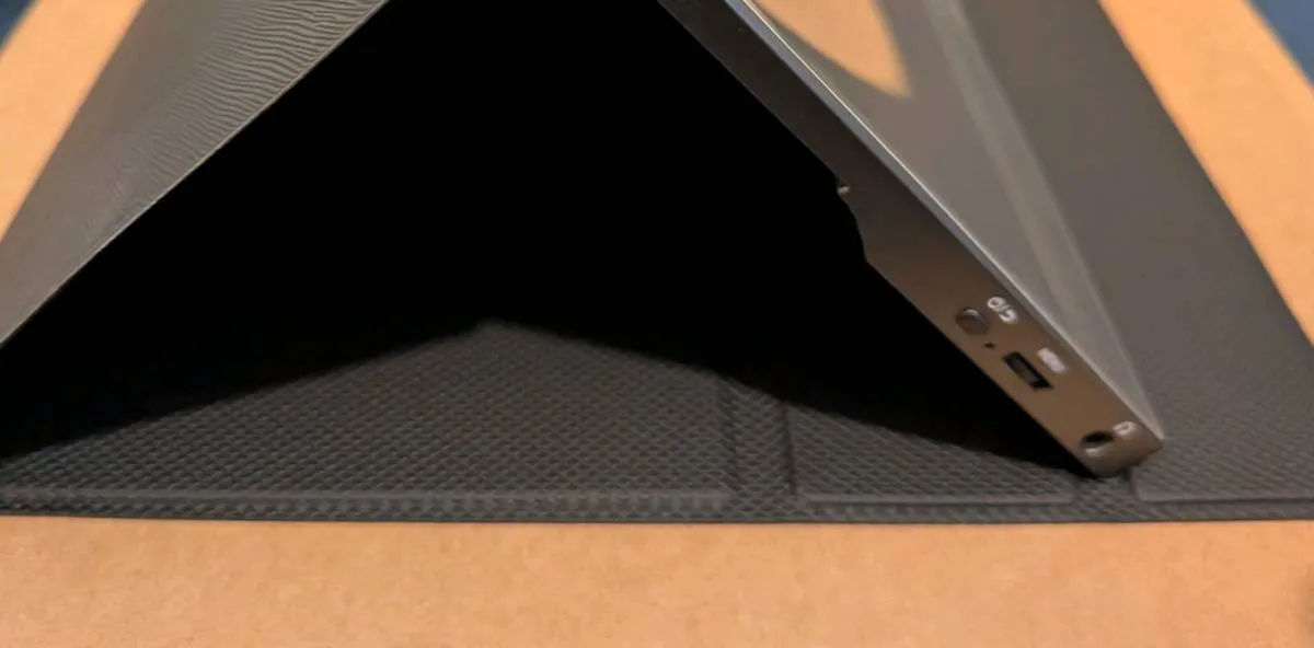 15.6" Portable Monitor-sleeve case-price firm - Image 4