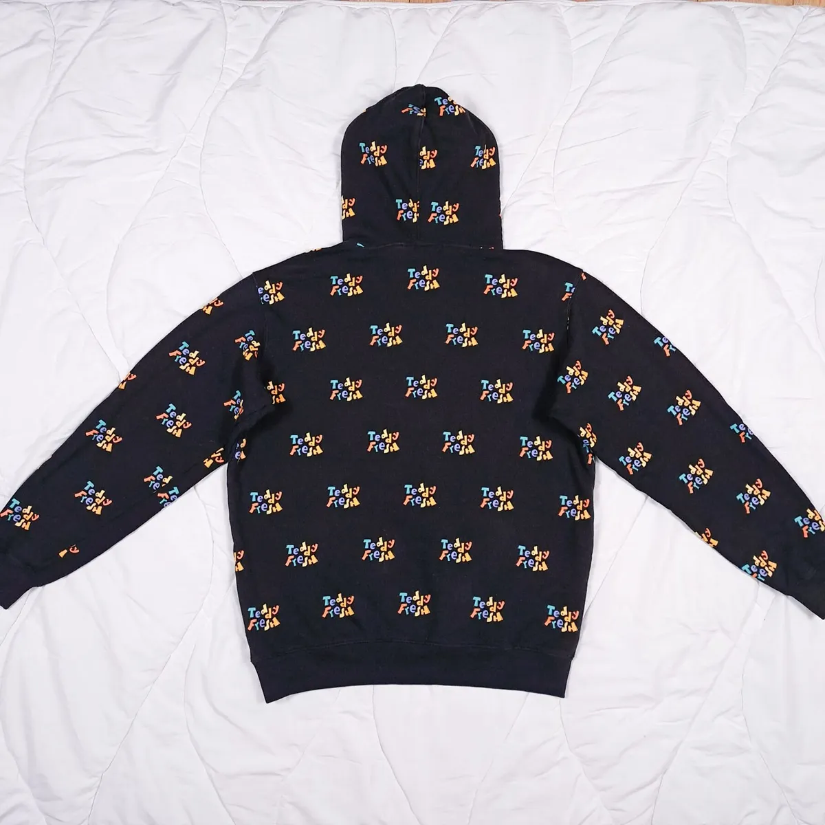 Teddy Fresh Black Logo All Over Print Hoodie M - Image 4