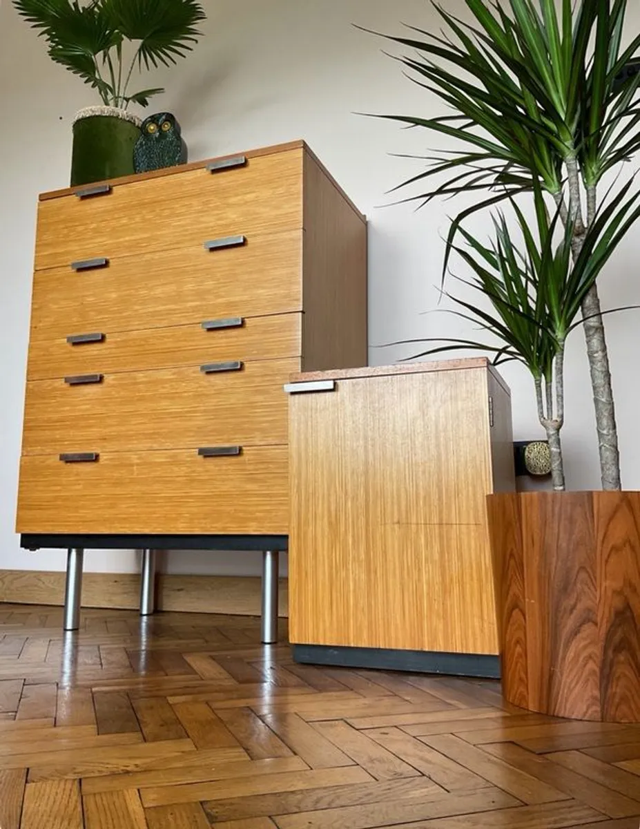 Vintage mid century drawers - Image 1