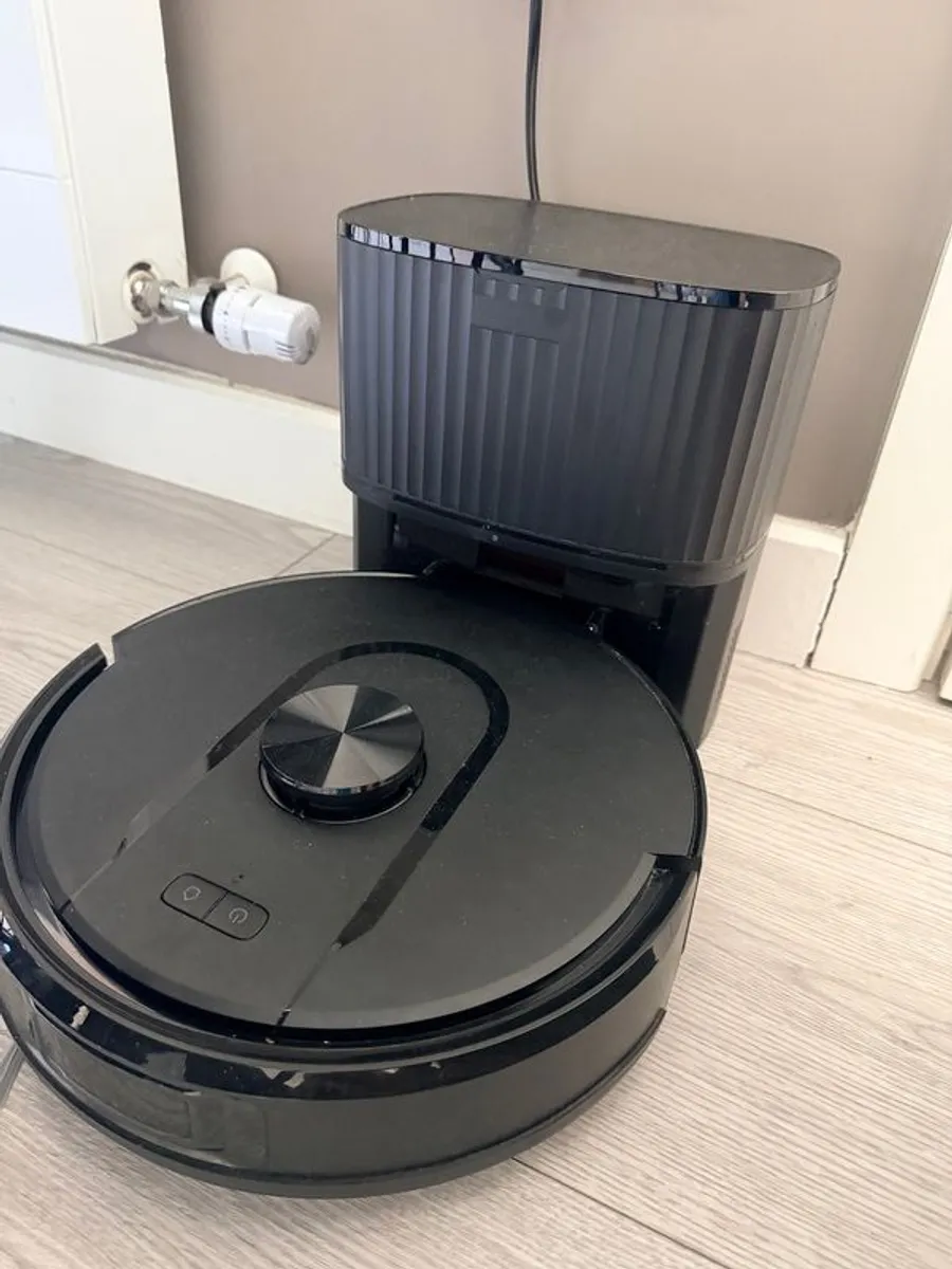 Vexilar Vactidy Robot Vacuum & Mop - Image 1