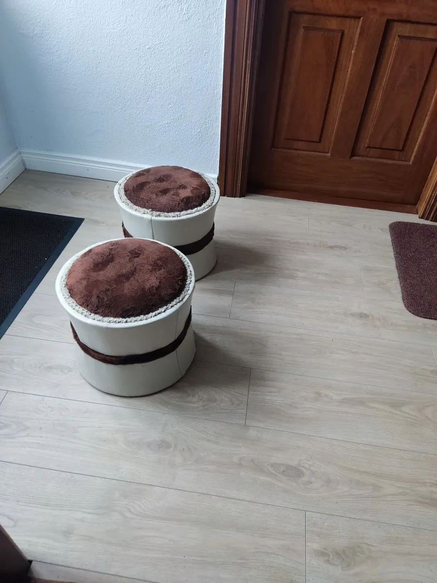 Pouffe - Image 2