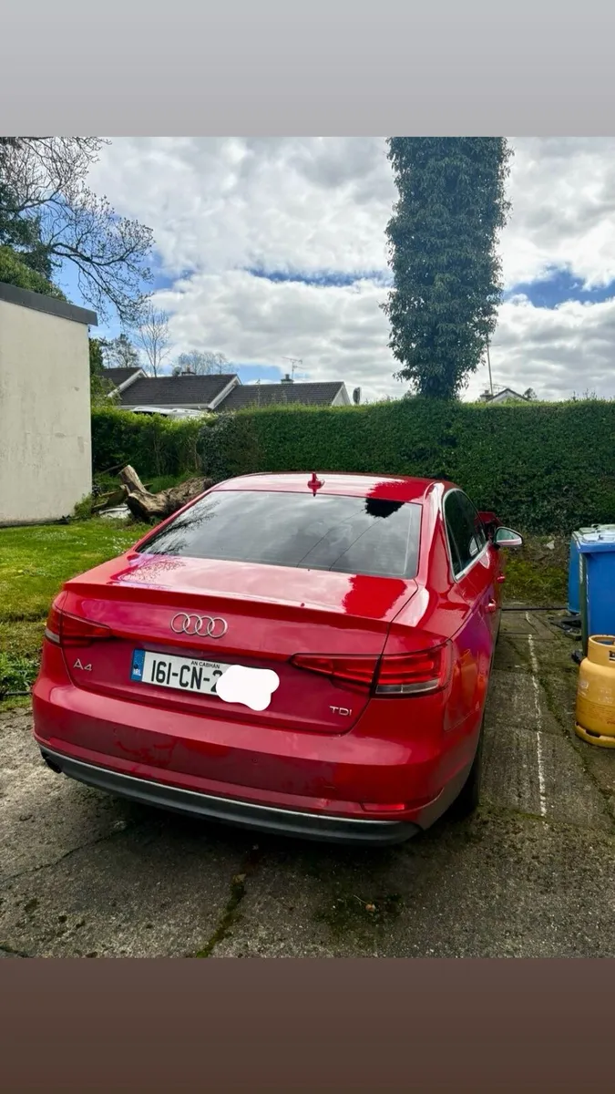 Crashed A4 Audi - Image 1