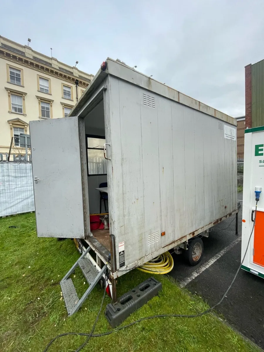 Anti vandalism towable unit - Image 2