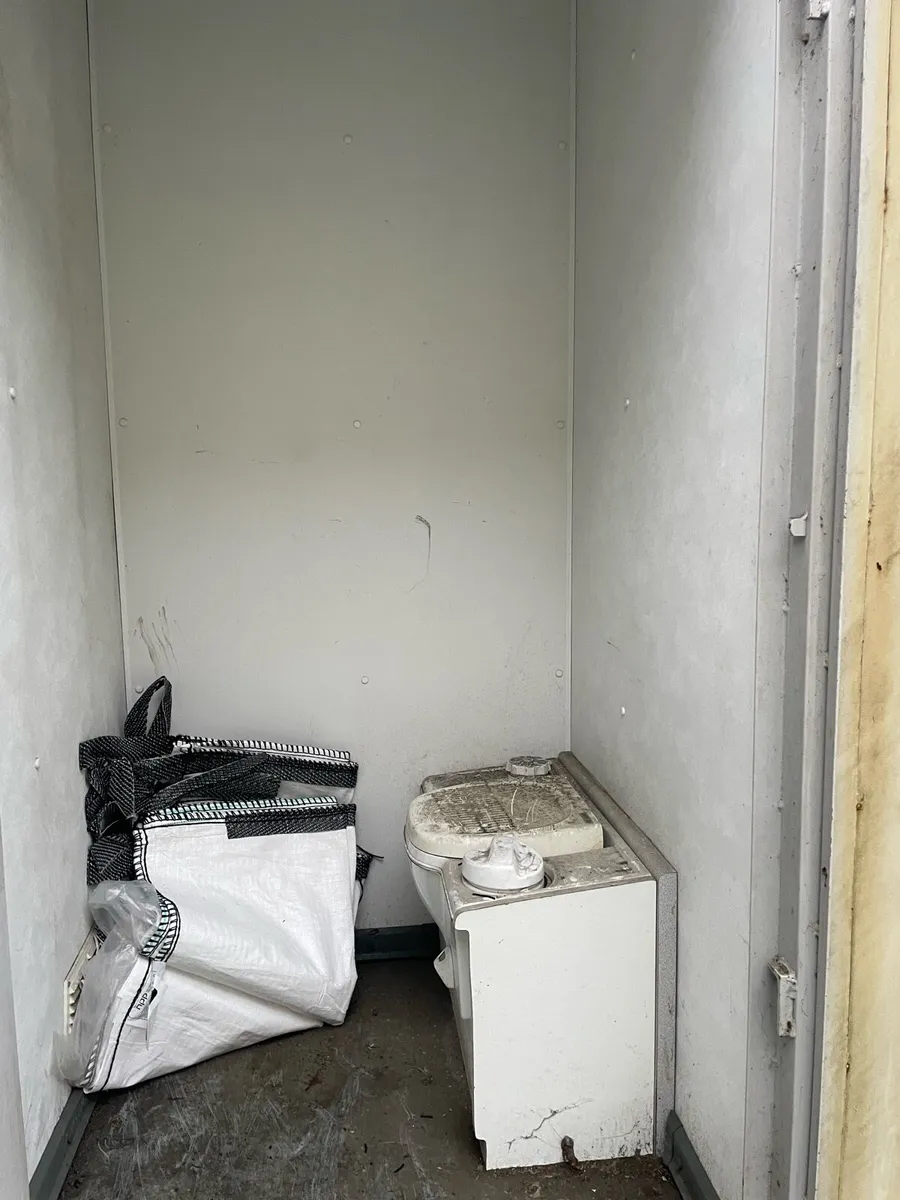 Anti vandalism cabin -towable unit for sale - Image 4