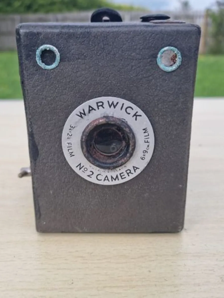Warwick No.2 Antique Box Camera - Image 1