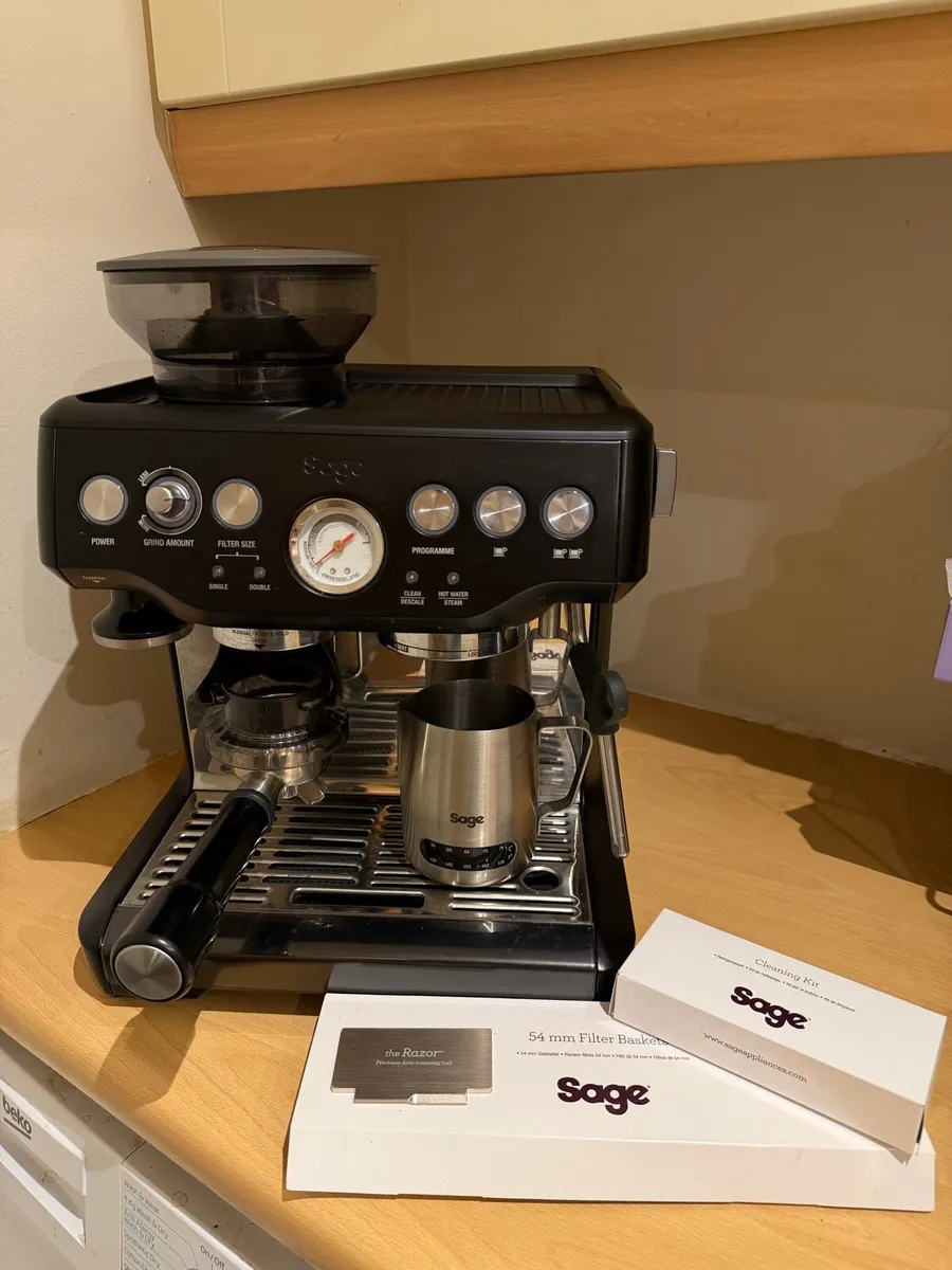 Sage Barista Express Coffee Machine - Image 1