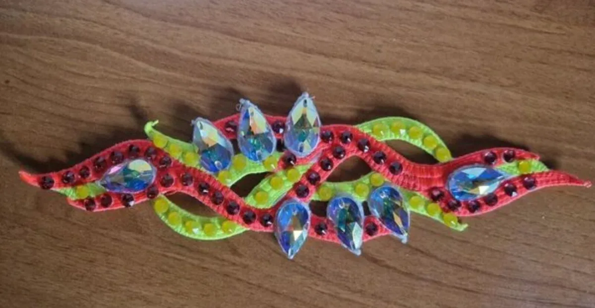 Irish Dancing Dress John Carey (Suit 10-12 yrs) - Image 4