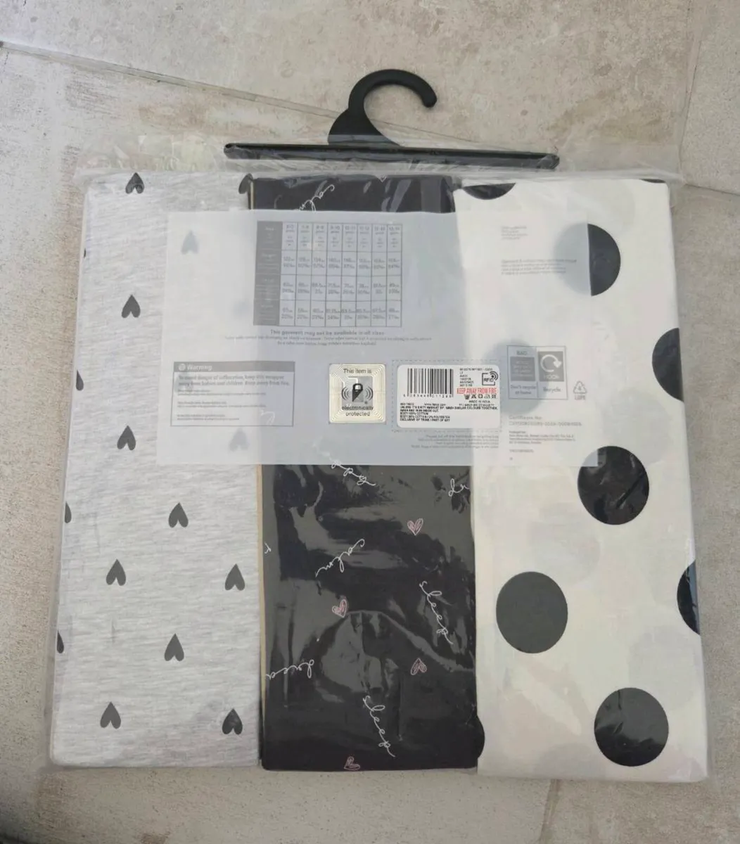 6-7years, Brand-New 3 Sets of F&F Pyjama's - Image 2