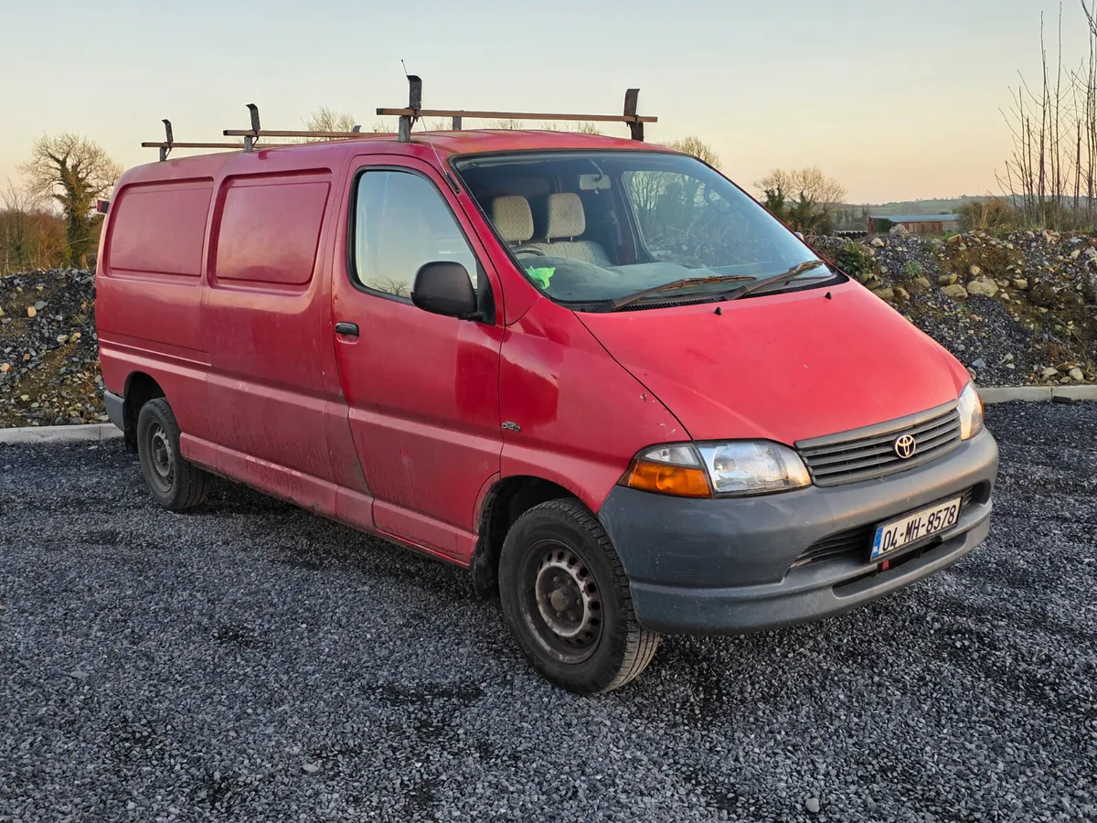 Toyota HiAce 2004 GS One Owner Van €1750 - Image 1