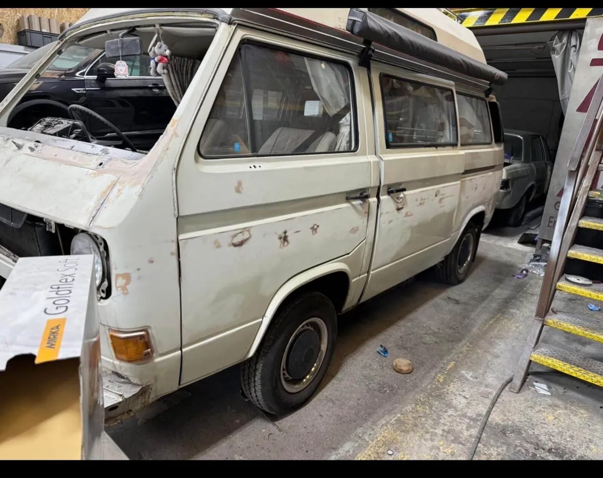 STUNNING 1985 VW HIGH TOP CAMPERVAN - Image 4