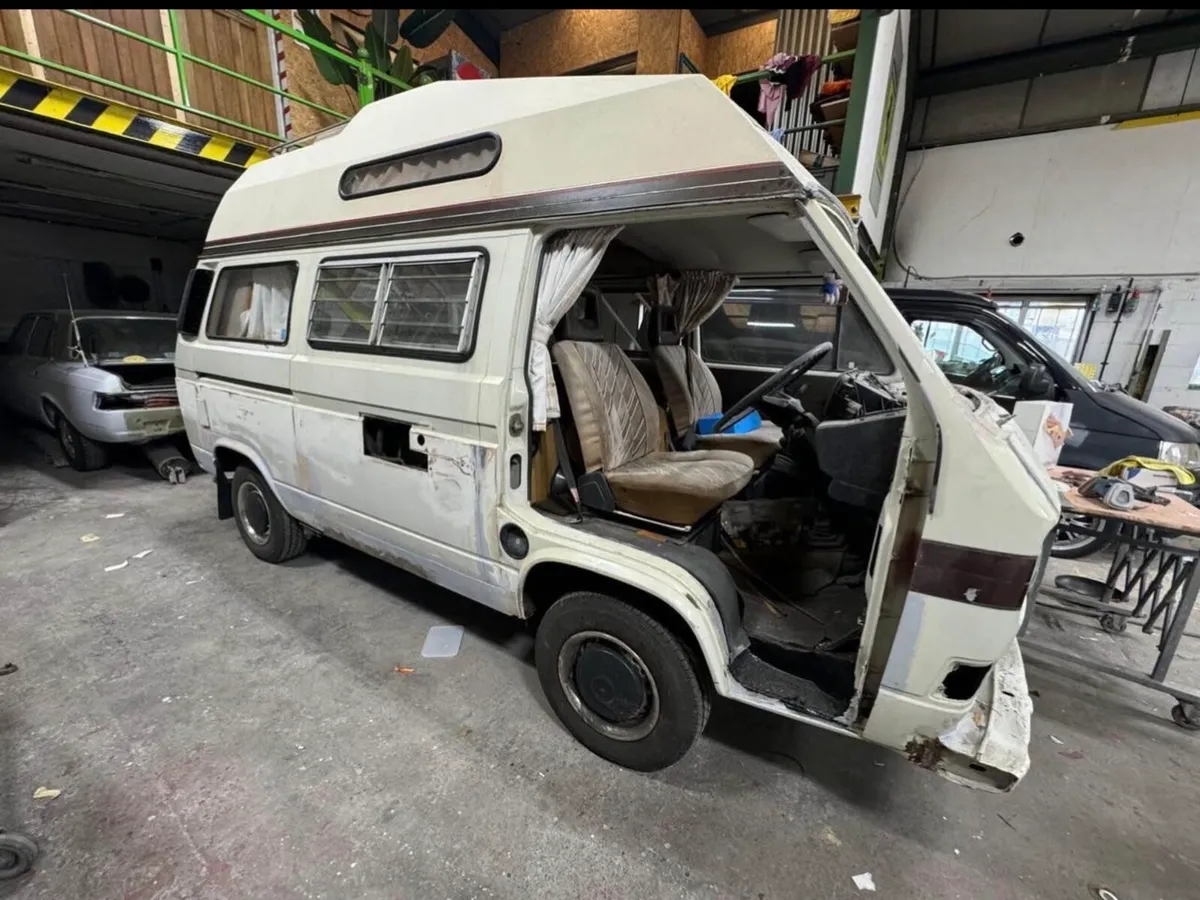 STUNNING 1985 VW HIGH TOP CAMPERVAN - Image 3