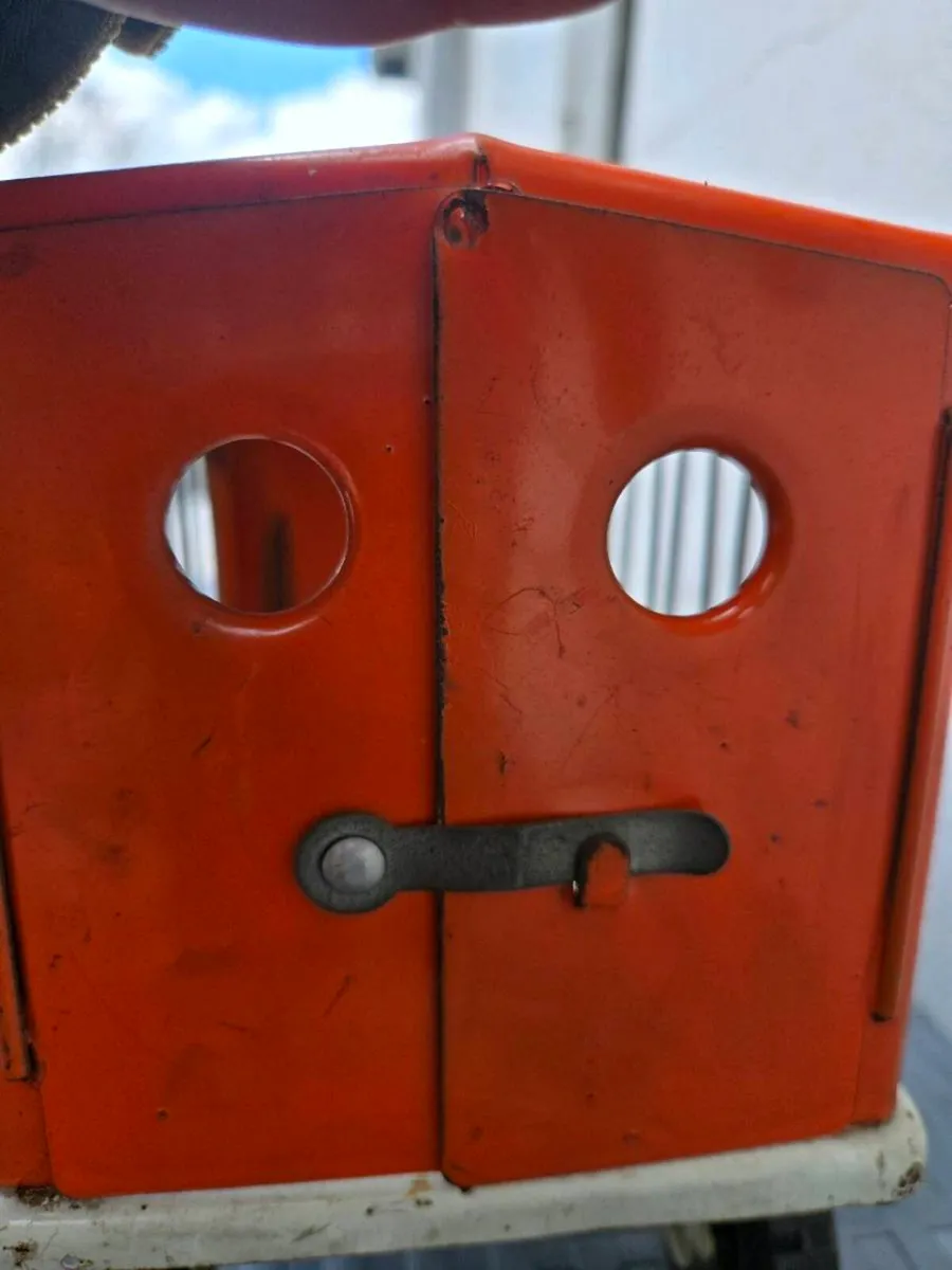 1950's Triang toy lorry + original 4 animals - Image 4