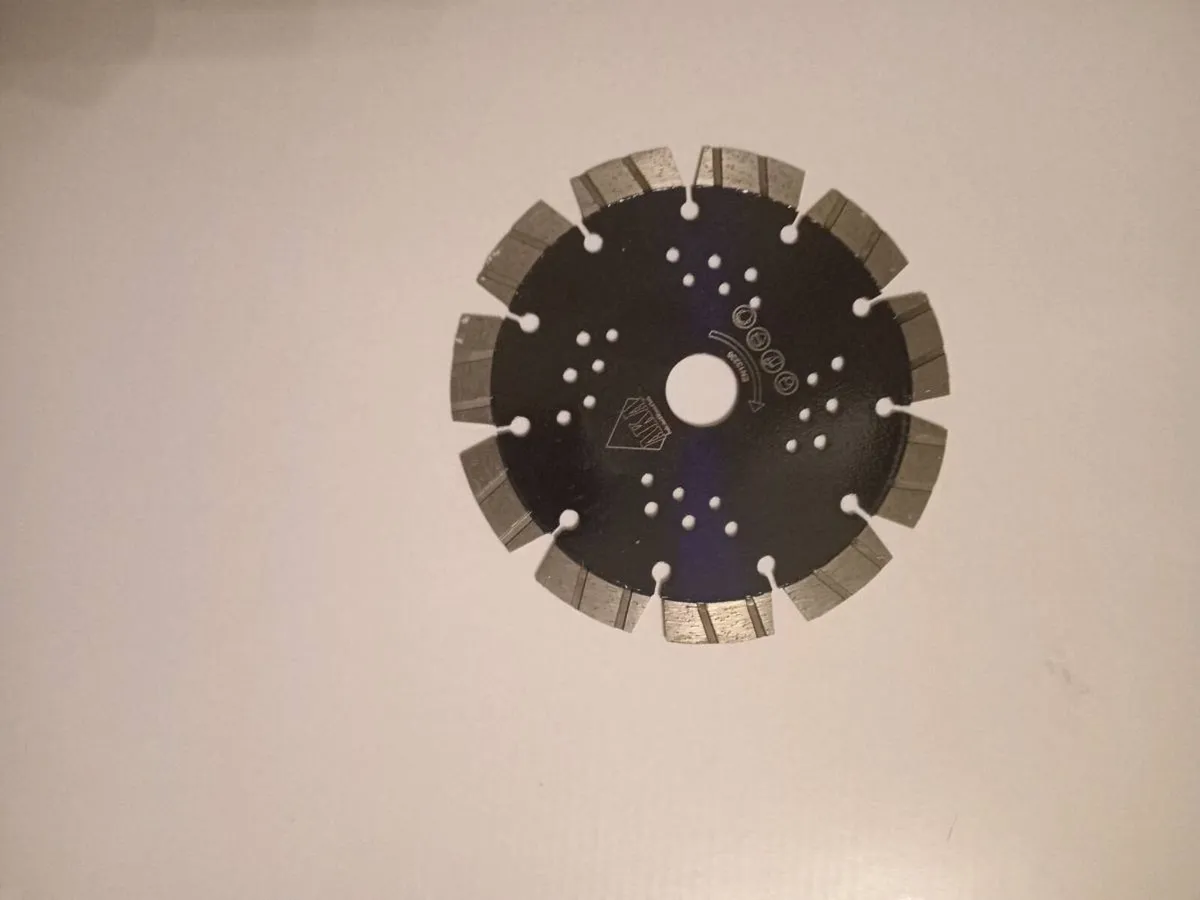 115MM Granite Blade x3 - Image 1